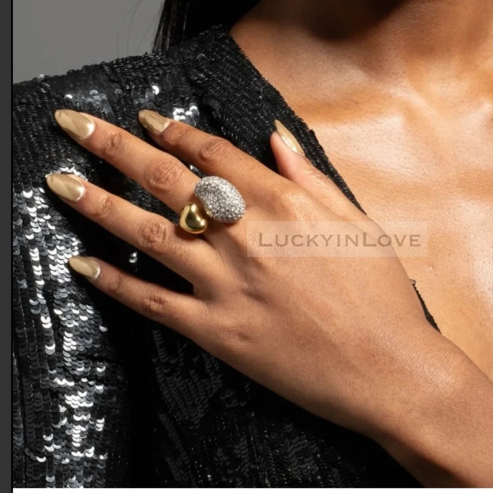 ALEXIS BITTAR • Solanales  Crystal Pebble Heart Ring